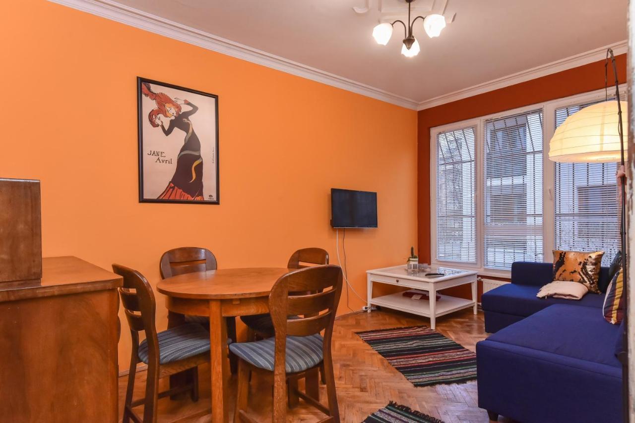 סופיה Vintage Spot - Colorful One-Bedroom Apartment By Flat Mаnager מראה חיצוני תמונה