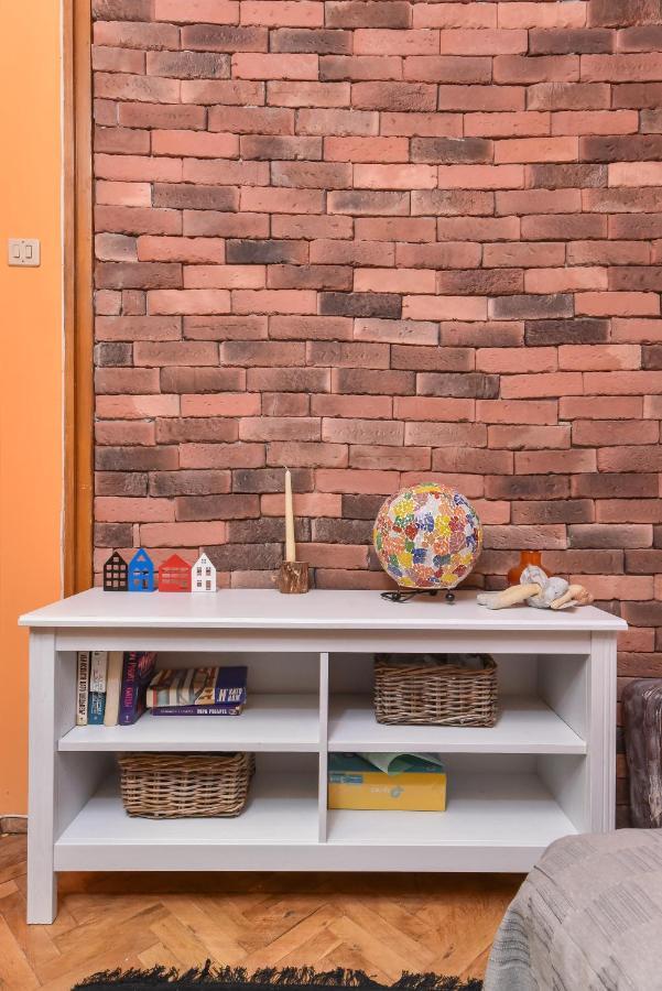 סופיה Vintage Spot - Colorful One-Bedroom Apartment By Flat Mаnager מראה חיצוני תמונה