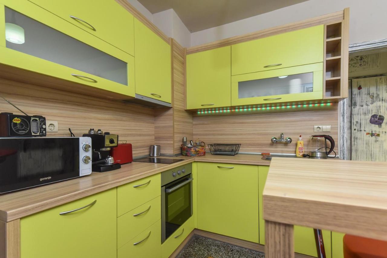 סופיה Vintage Spot - Colorful One-Bedroom Apartment By Flat Mаnager מראה חיצוני תמונה